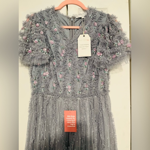 Ivy City Co Diana Dress in Lilac - Medium - NWT - Picture 6 of 9